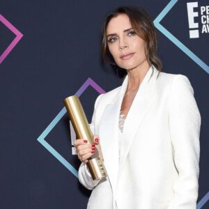 Victoria Beckham’ın 10 Yıllık Değişimi: Neler Yaptırdı?